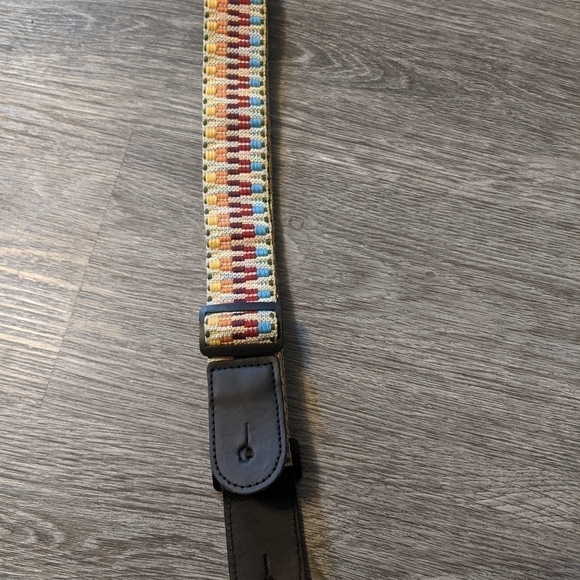 Braided Adjustable Ukulele Strap with Leather Ends - Picture 4 of 4